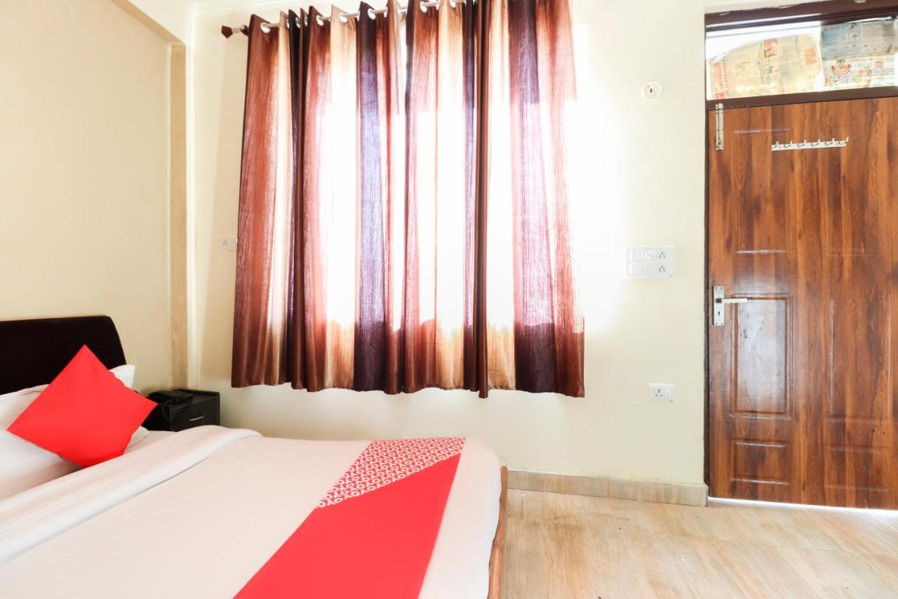 Silver Dew Resorts And Restaurant Dhanaulti Exterior foto